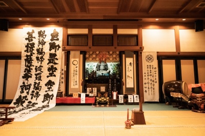 「大安禅寺」の魅力をご紹介。歴史や文化財、進行中の令和の大修理に迫ります。