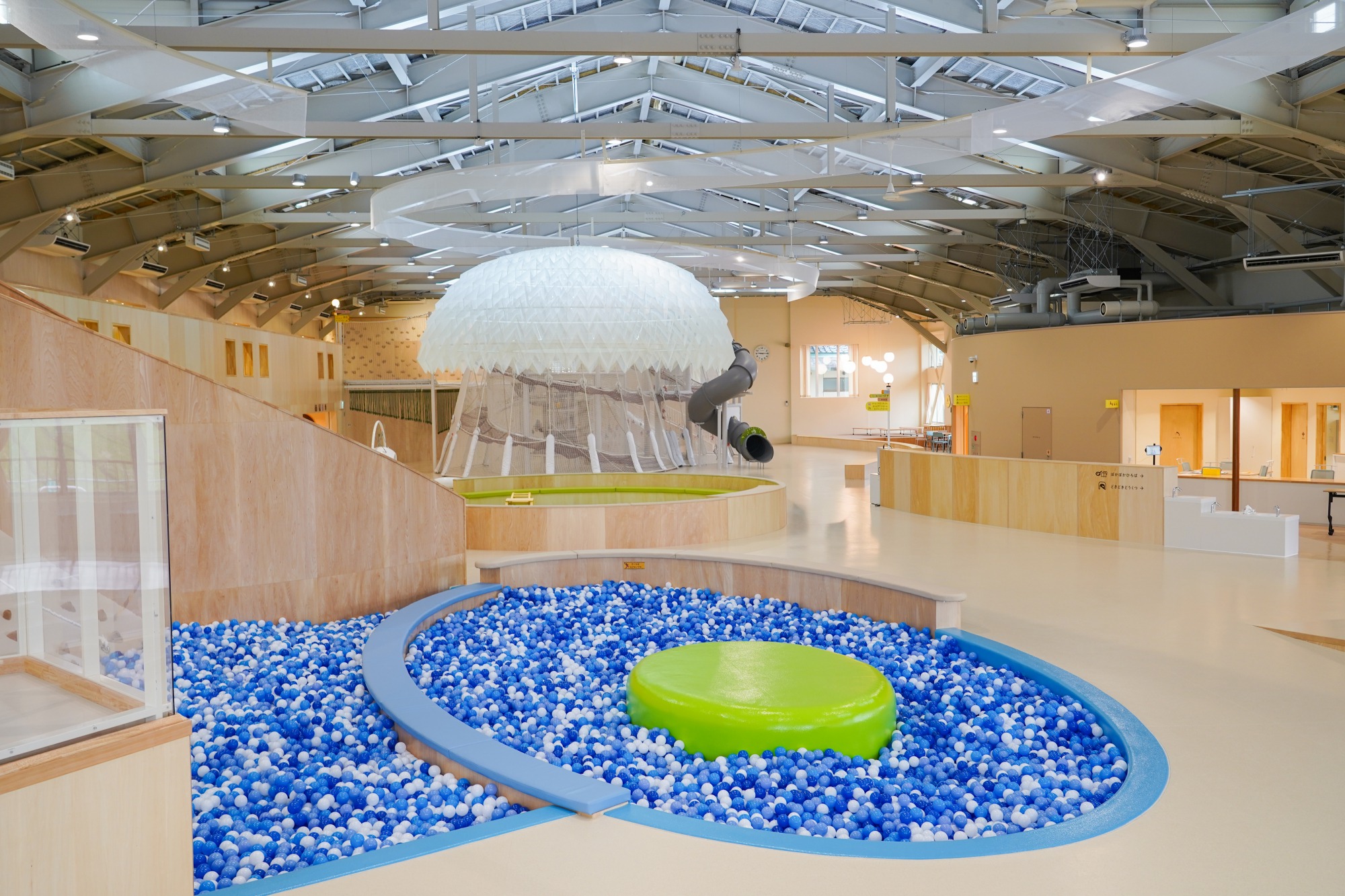 坂井市に全天候型施設「さかいキッズパーク」がオープン！