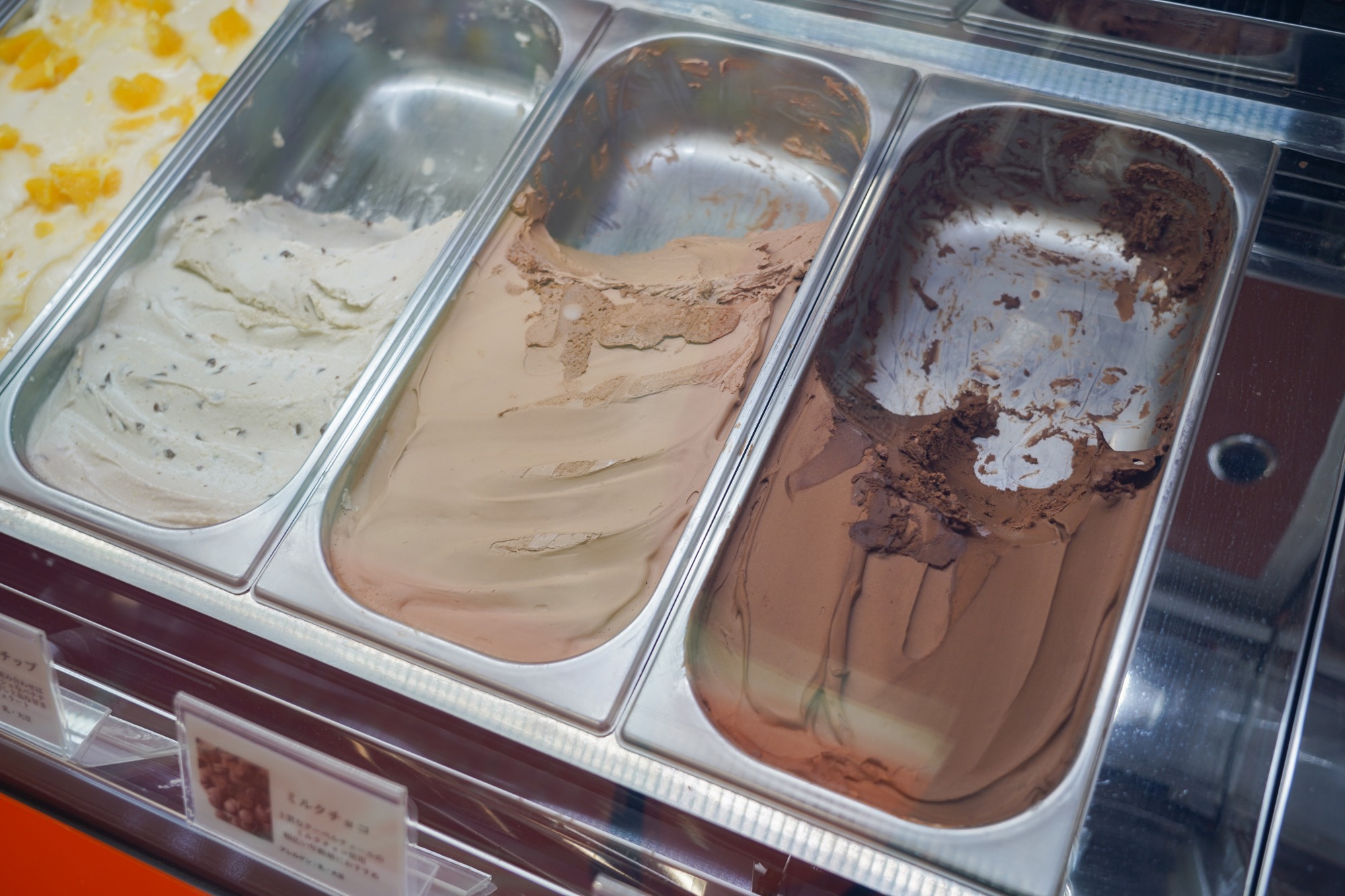 チョコレートのジェラートはやっぱり外せない