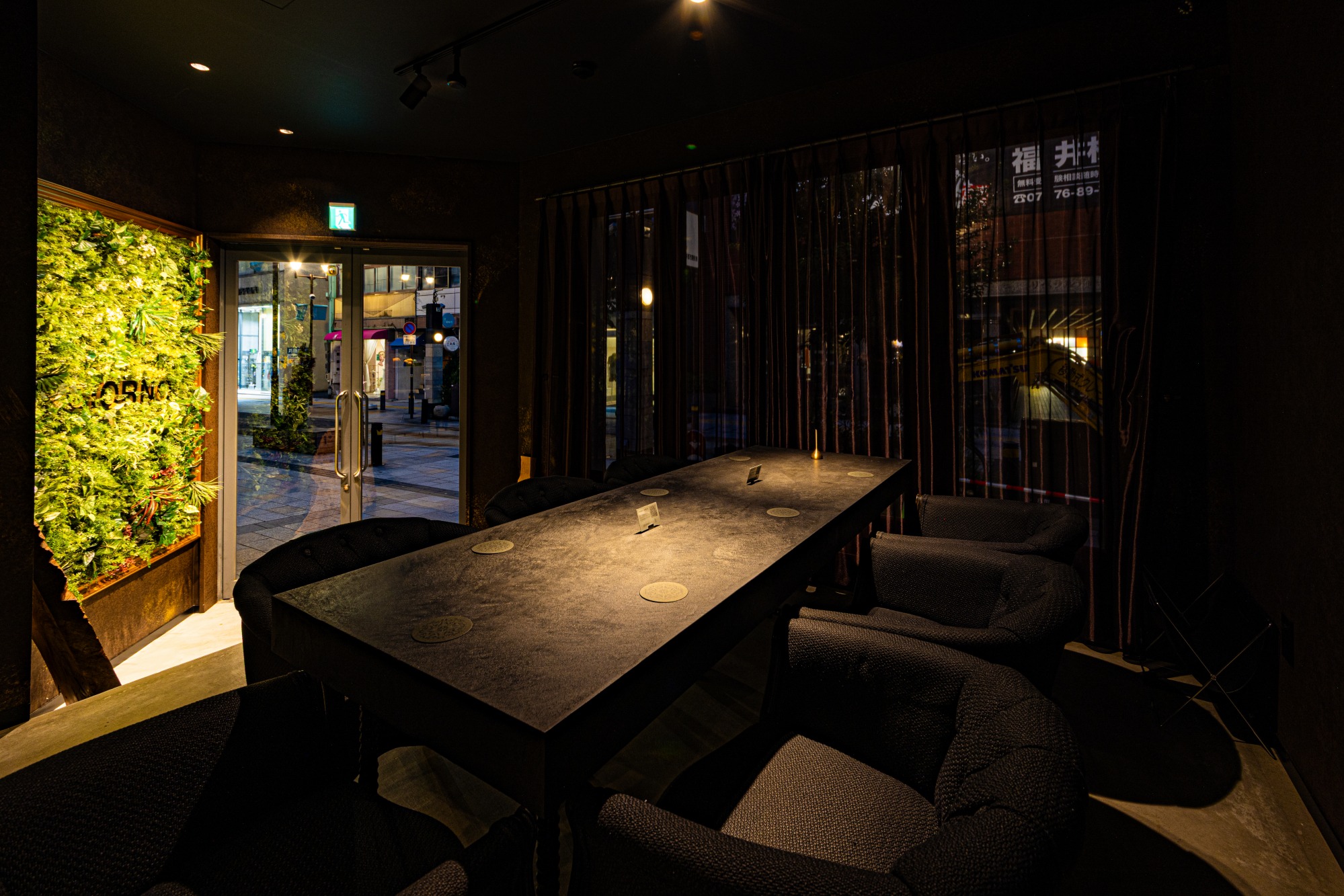 福井の夜を眺めながらおしゃれなひと時を過ごしませんか？