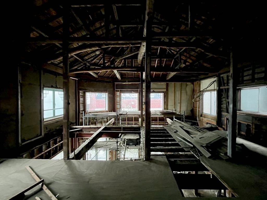 以前あった建物を残しながらリノベーション