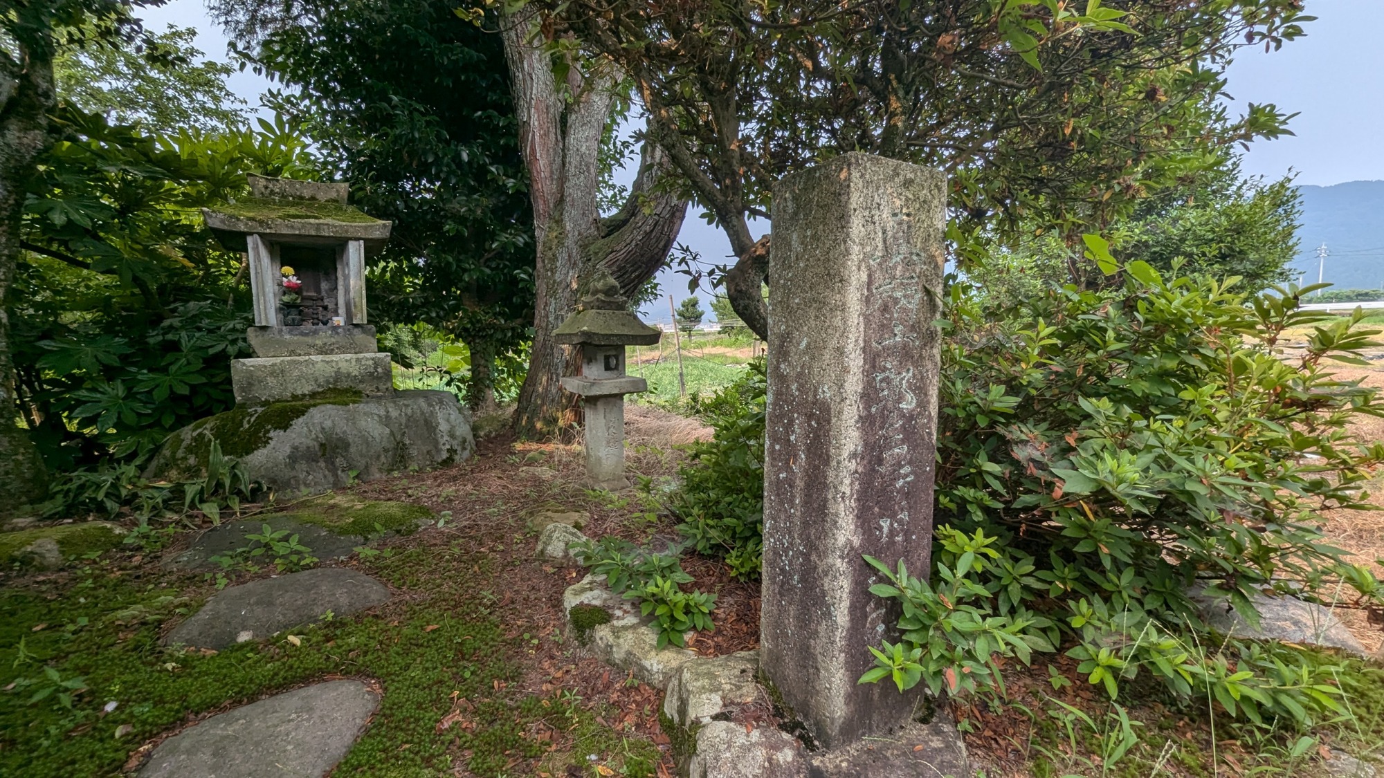 越前市徳間町にある屋敷跡