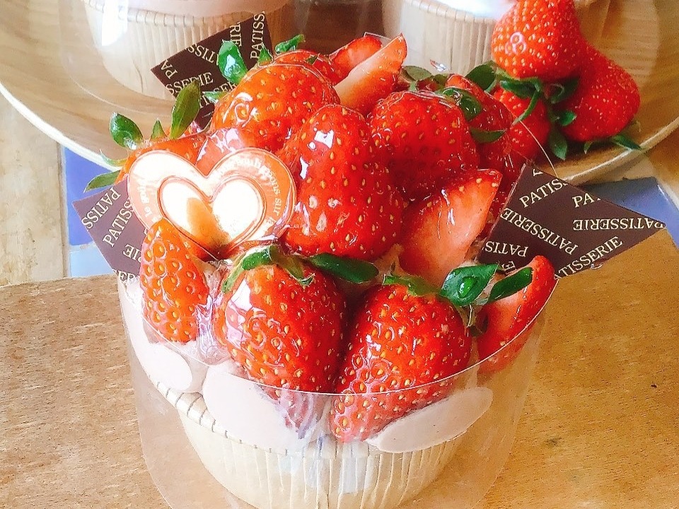 @morinokiichigobatakecafe