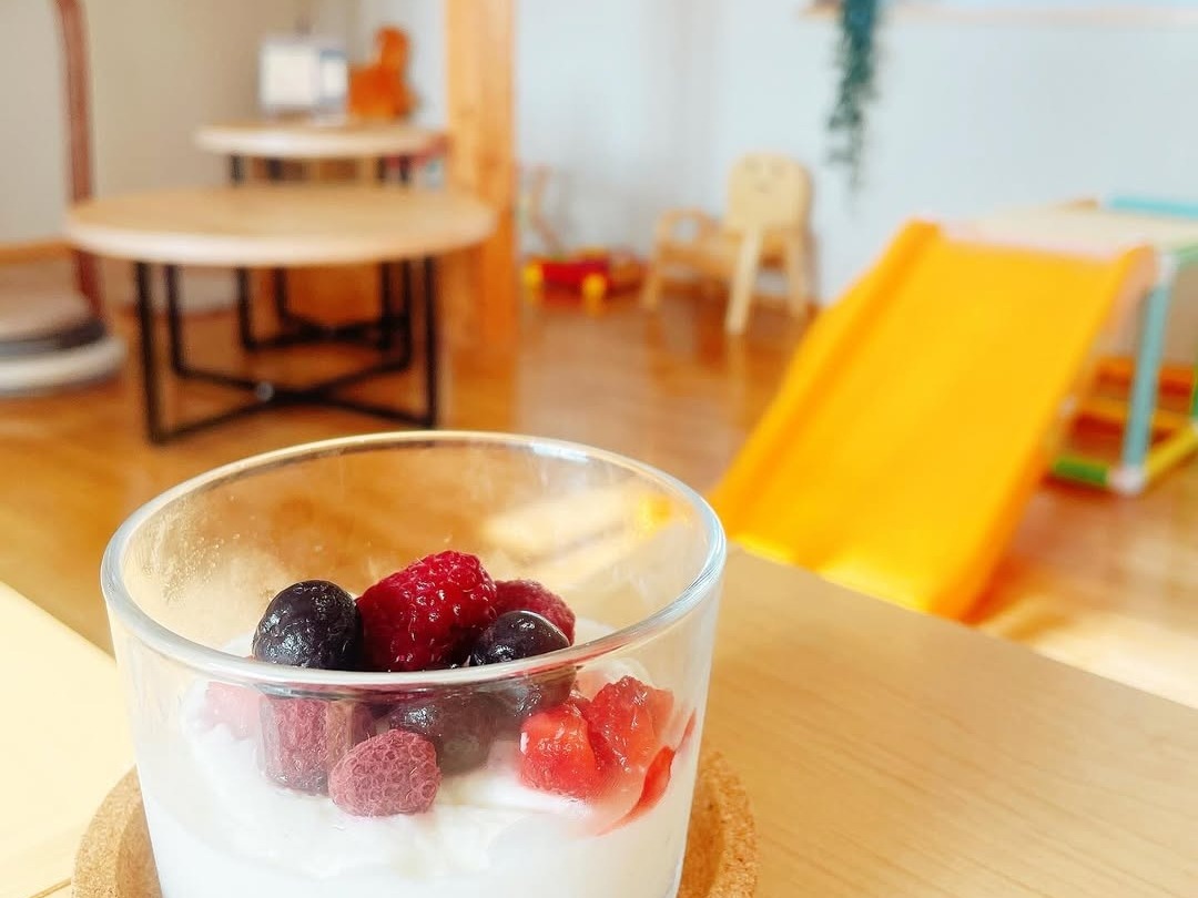 @koniwa_cafe_littlegarden