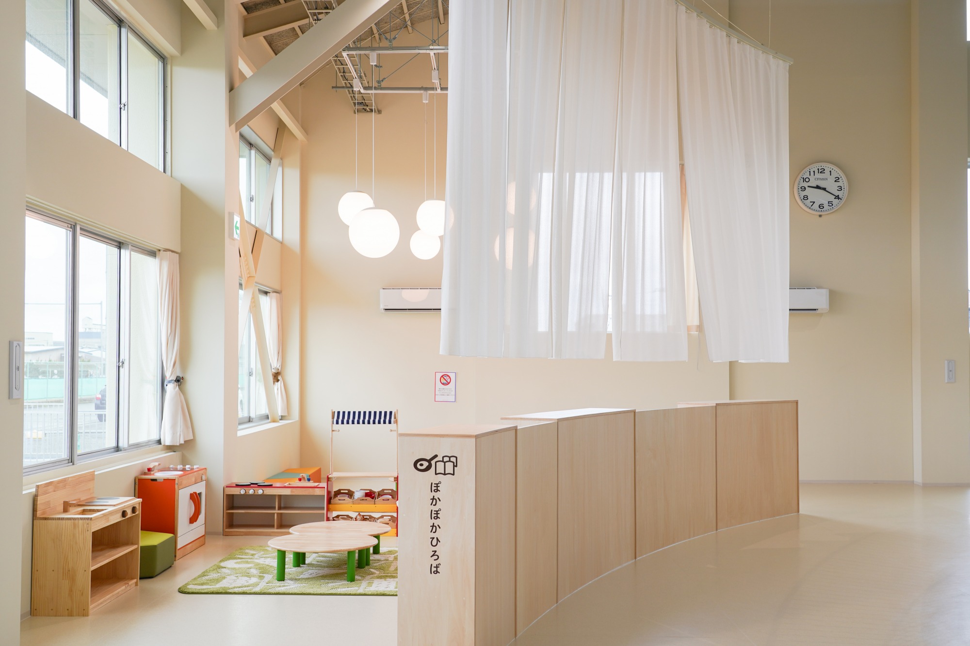 仕切られたスペースで落ち着いて遊びたい子にもおすすめ