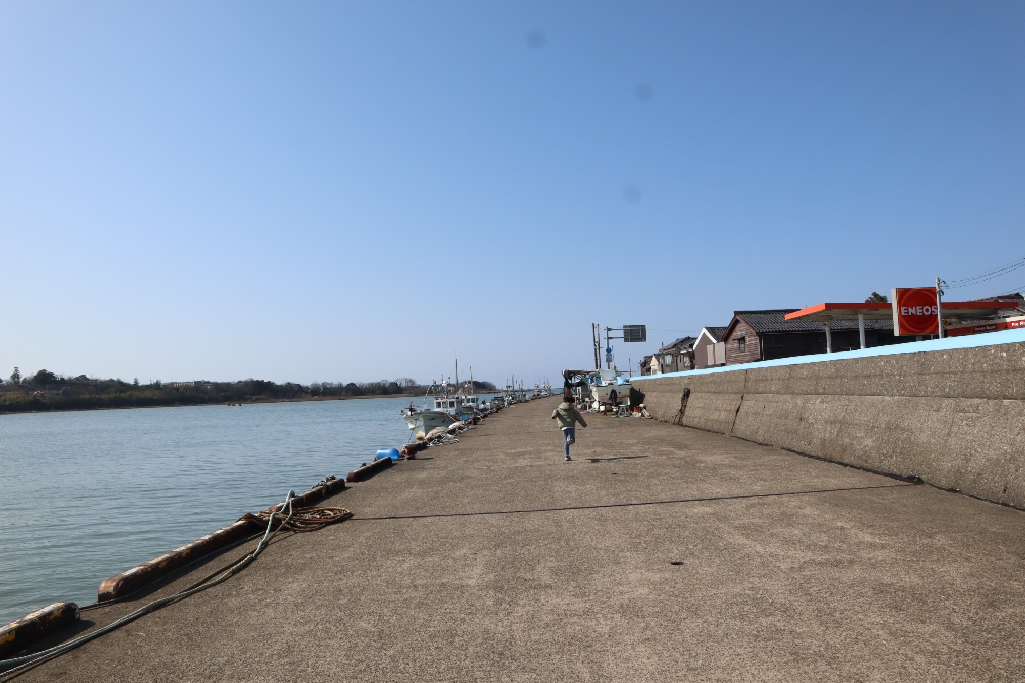 海と少年。晴天でした！