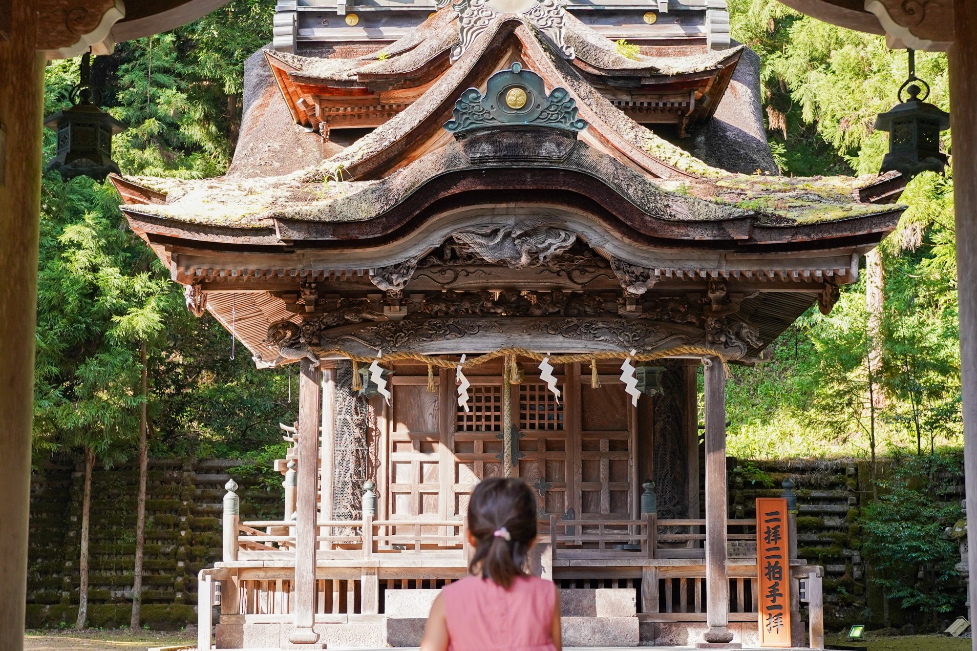 岡太神社には紙の神様、川上御前が祀られています。