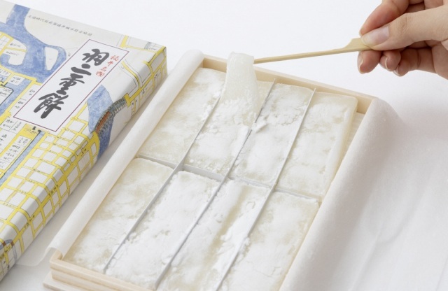 「羽二重餅」ってどんな食べ物⁉ 福井駅周辺で購入できるオススメ8選。