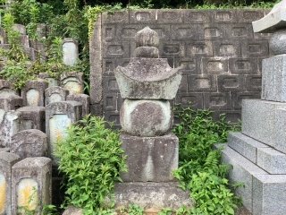 真柄一族の子孫 田代養仙の墓