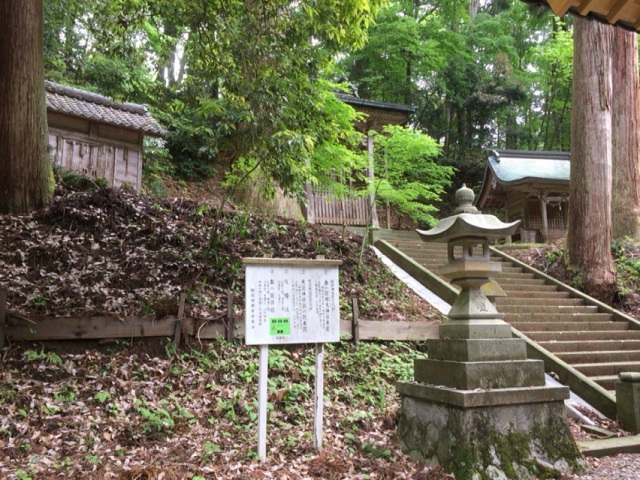 上宮本社(奥の院)