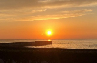 日本海に沈む夕日