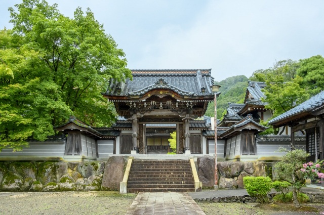 金剛山 舎利院 粟生寺